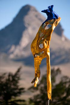 Racine en orée de montagne, sculpture d'Isabel de Laborde