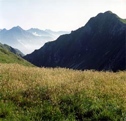 Col de Balme et Croix de Fer au matin - © Norbert Pousseur